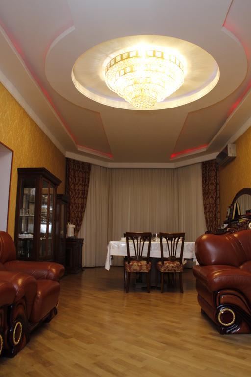 Baku Butik Mini-Hotel מראה חיצוני תמונה